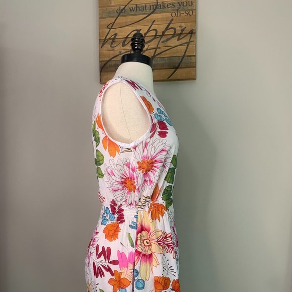 T-box Sheer‎ Floral Swimsuit Cover-Up Dress - Picture 4 of 14